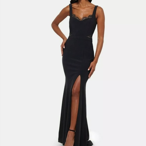 Xscape Dresses & Skirts - Xscape lace detailed long black gown 8